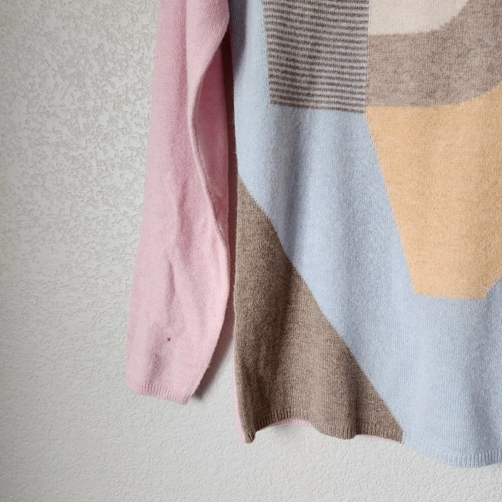 NEIMAN MARCUS 100% Cashmere‎ Geometric Sweater size XS